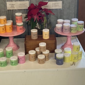 Ahtanum Berry Patch & Bakery - Desserts Near Me - Yakima, Washington