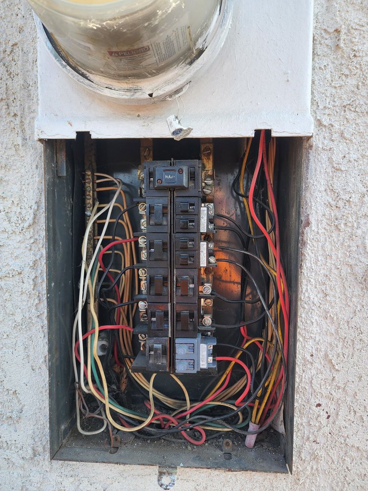 Slide of DNZ Electrical Services