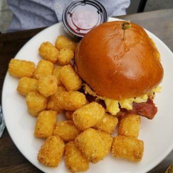 H Cafe - Meat & Cheese Eggwich with tater tots - Breakfast & Brunch Near Me - Los Angeles, California