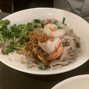 Phnom Penh - Dried noodle Nam Vang Style - Cambodian Near Me - Vancouver, British Columbia