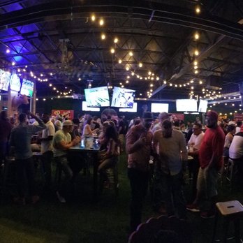 Little Woodrow's Beaumont - Sports Bars Near Me - Beaumont, Texas Little Woodrow's Beaumont - Sports Bars Near Me - Beaumont, Texas