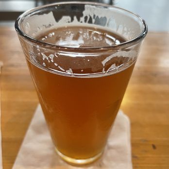 Tavern on the Hill - Castle Danger Cream Ale - Bars Near Me - Duluth, Minnesota Tavern on the Hill - Castle Danger Cream Ale - Bars Near Me - Duluth, Minnesota
