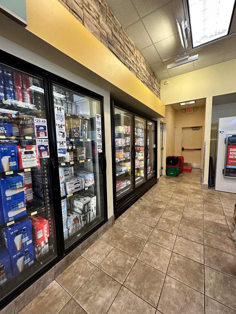 CEFCO 18 Photos 3905 S Clear Creek, Killeen, Texas Gas Stations