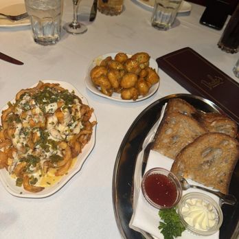 Drake's - New American Near Me - Dallas, Texas