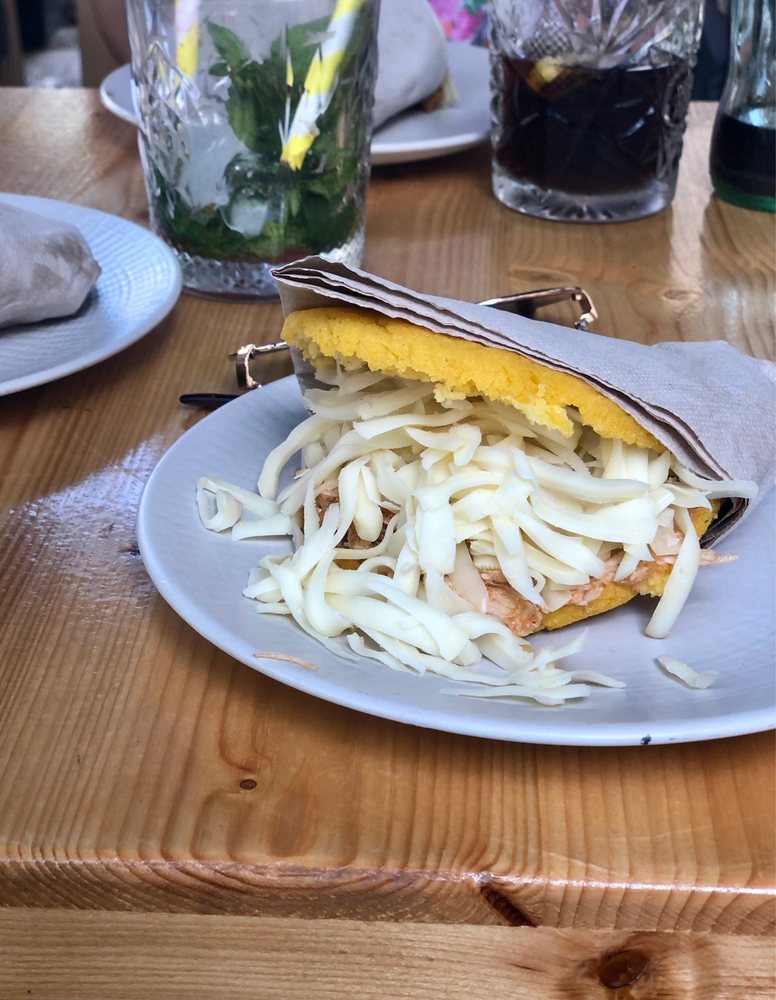 THE CUBE DE LA FONT Plaça de la Font 35, Tarragona, Spain