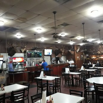 Angelos Barbecue - Seating area - Barbeque Near Me - Fort Worth, Texas Angelos Barbecue - Seating area - Barbeque Near Me - Fort Worth, Texas