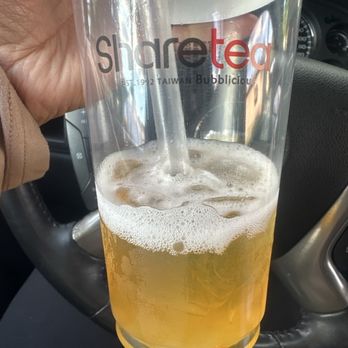Sharetea - Peach green tea with crystal boba - Coffee & Tea Near Me - Riverside, California