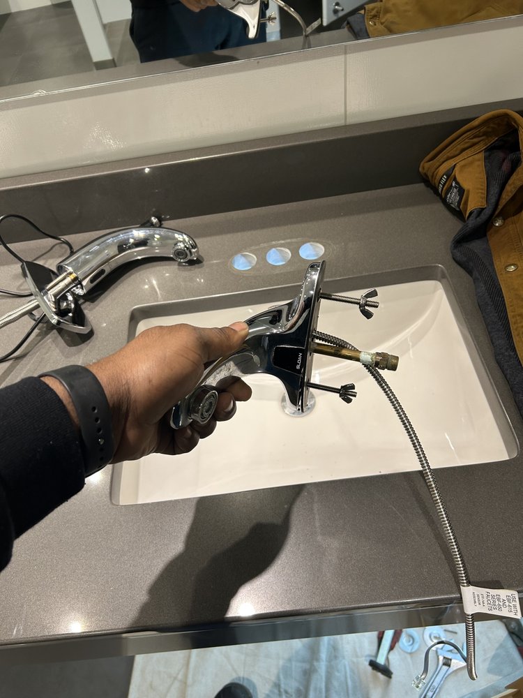 Slide of Blaqs Plumbing & Heating