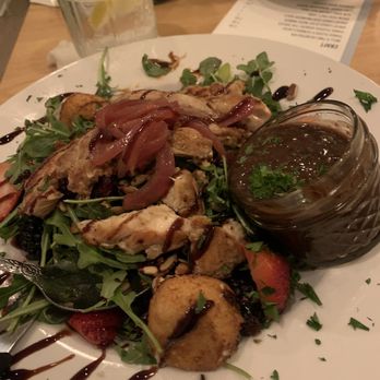 Juniper on Main - Forsyth Fig Salad w/Chicken - Southern Near Me - Carmel, Indiana Juniper on Main - Forsyth Fig Salad w/Chicken - Southern Near Me - Carmel, Indiana