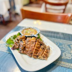 Royal Thai Orchid Restaurant - Crying Tiger (Delish!) | IG @moniquedao
