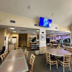 Cresta Verde Golf Course - Inside pro shop