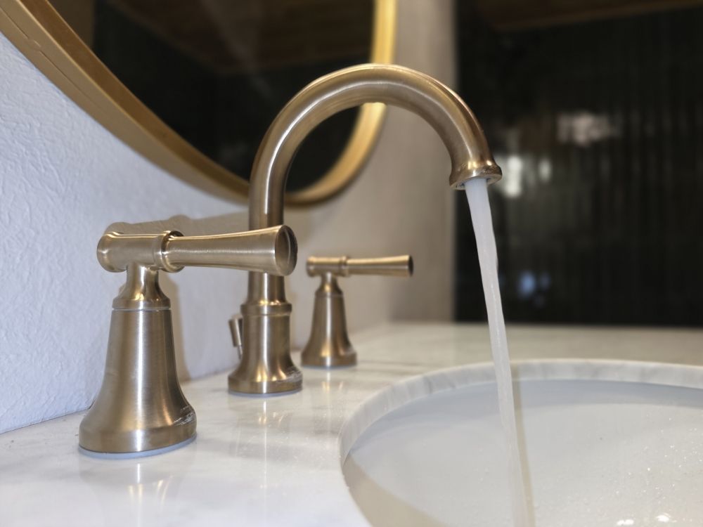 Slide of Midwest Plumbing