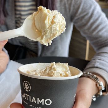 Gelatiamo - Creme brûlée and hazel nut gelato - Bakeries Near Me - Seattle, Washington Gelatiamo - Creme brûlée and hazel nut gelato - Bakeries Near Me - Seattle, Washington