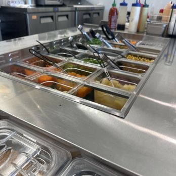 Pokeport Oceanside - Beautiful line - Juice Bars & Smoothies Near Me - Oceanside, California