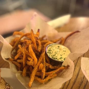 Pono Burger - Sweet Potato Fries - Burgers Near Me - Santa Monica, California Pono Burger - Sweet Potato Fries - Burgers Near Me - Santa Monica, California