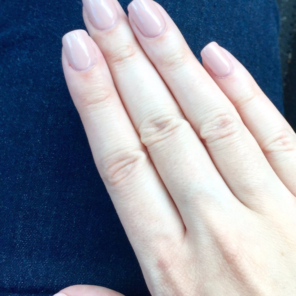 Gel manicure! Gel manicure!