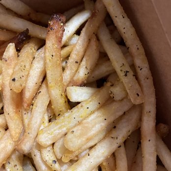 Running Chicks - Downey - Lemon Pepper Fries - Chicken Wings Near Me - Downey, California