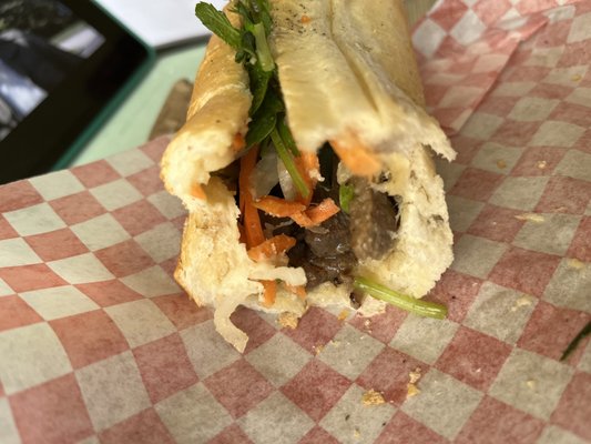 Lilys Sandwich by null
