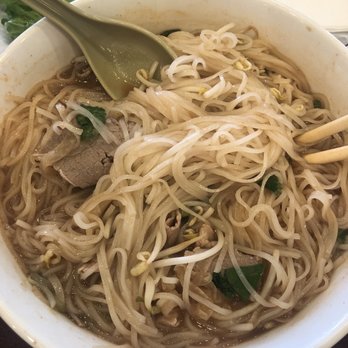 Pho Phi - TOO MANY NOODLES/ NO BROTH - Vietnamese Near Me - Austin, Texas