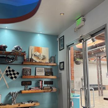 Shift Coffee House - Coffee & Tea Near Me - Sacramento, California