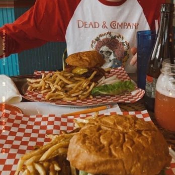 Stacked STL - Burgers Near Me - Saint Louis, Missouri