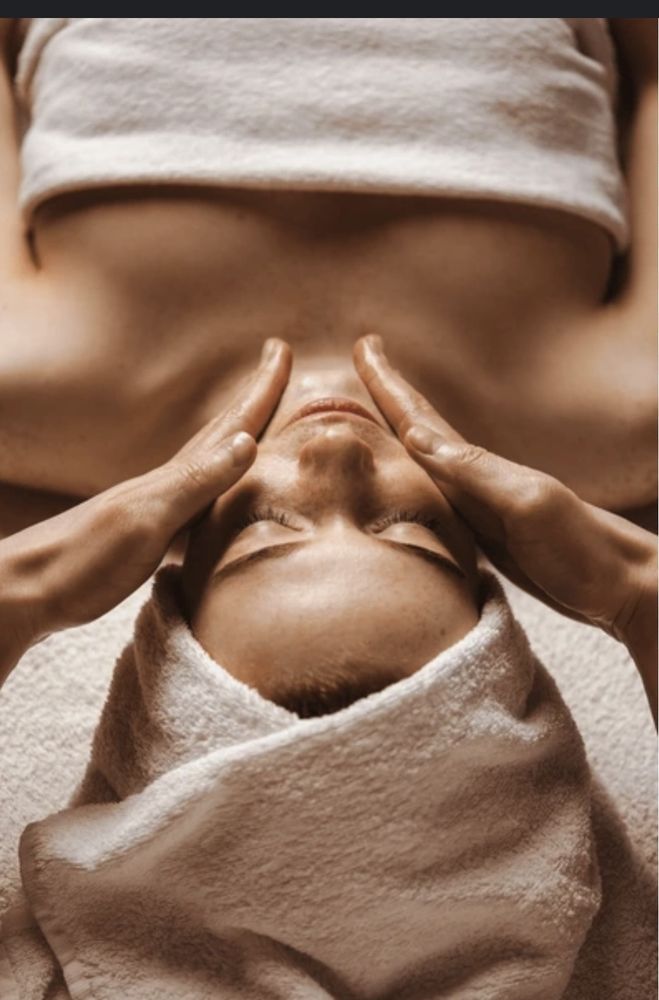 The SD Facialist Logo