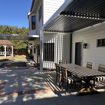 Elite LA Patios - Large area is spaced to allow for more indoor sunlight while the table area is more tightly spaced. Again, it's the detail for me. - Patio Coverings Near Me