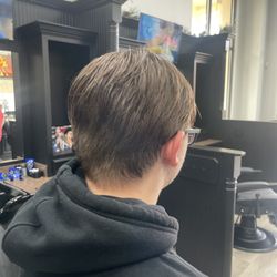 The Barber Lounge - Did exactly what asked for.  Great place!  Definitely will come back to the Palladio locstion