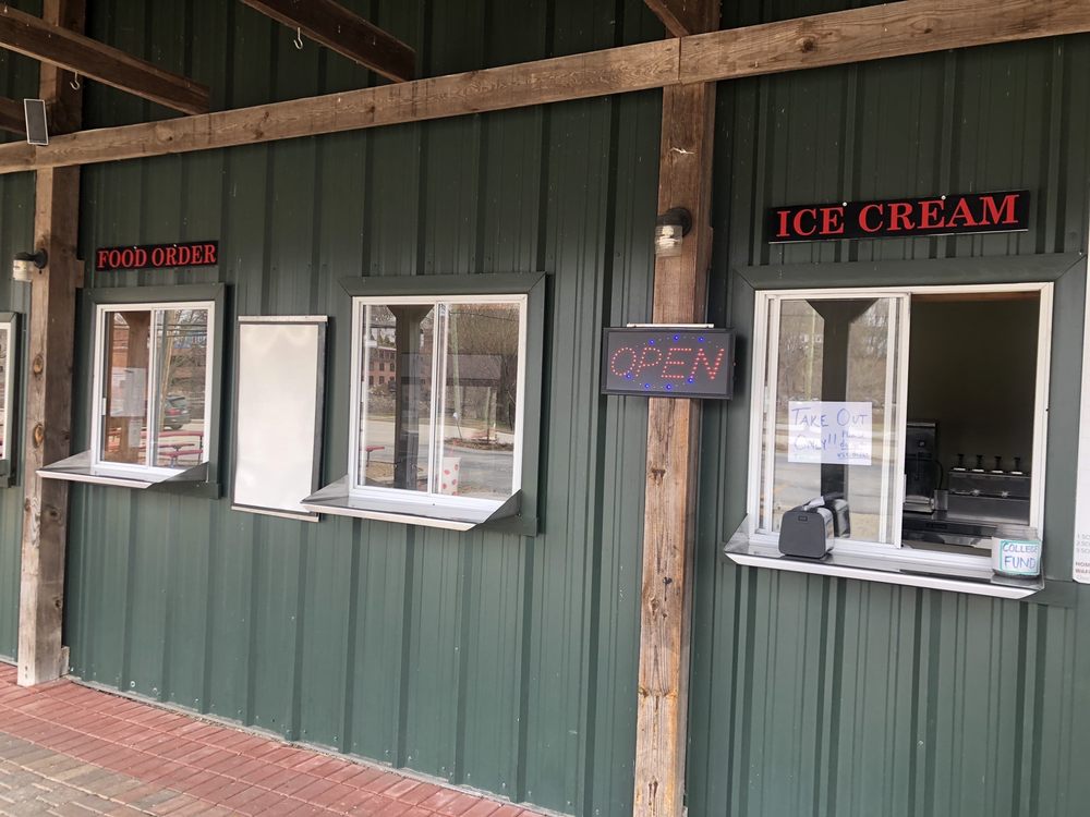 RIVERVIEW ICE CREAM Updated April 2024 10 Photos 147 Kennedy Dr