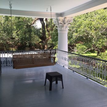 Fairfax House - Balcony porch swing! - Hotels Near Me - Franklin, Louisiana