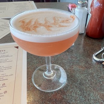 Lyncoya Cafe - Gin and passion fruit? - Cafes Near Me - Hendersonville, Tennessee Lyncoya Cafe - Gin and passion fruit? - Cafes Near Me - Hendersonville, Tennessee