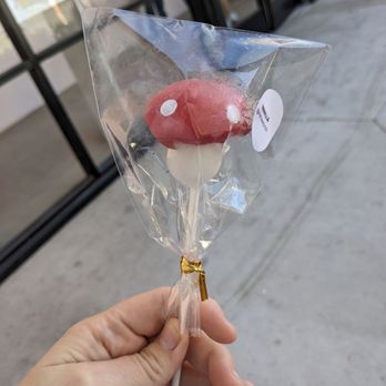 NY Cake Pops - Cake pop - Custom Cakes Near Me - Los Angeles, California NY Cake Pops - Cake pop - Custom Cakes Near Me - Los Angeles, California