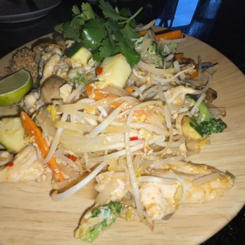 Koh Chang Thai Restaurant - Thai Near Me - Missoula, Montana