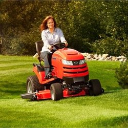 Pipersville Garden Center (215) 766-0414 www.pipersvilletractor.com