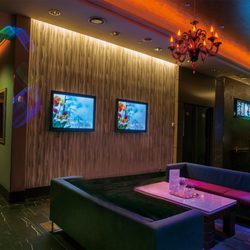 Partyworld International - Partyworld lobby