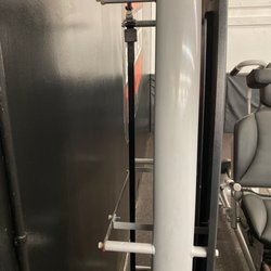 Buy & Sell Fitness - Broken Leg Press that was sold to me as "98% new" is missing an entire back.
