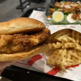 Chick-fil-A - Original chicken with waffle fries - Fast Food Near Me - Santa Clara, California Chick-fil-A - Original chicken with waffle fries - Fast Food Near Me - Santa Clara, California