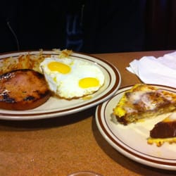 Denny's - Not quite like the picture but hey, it tasted fine.