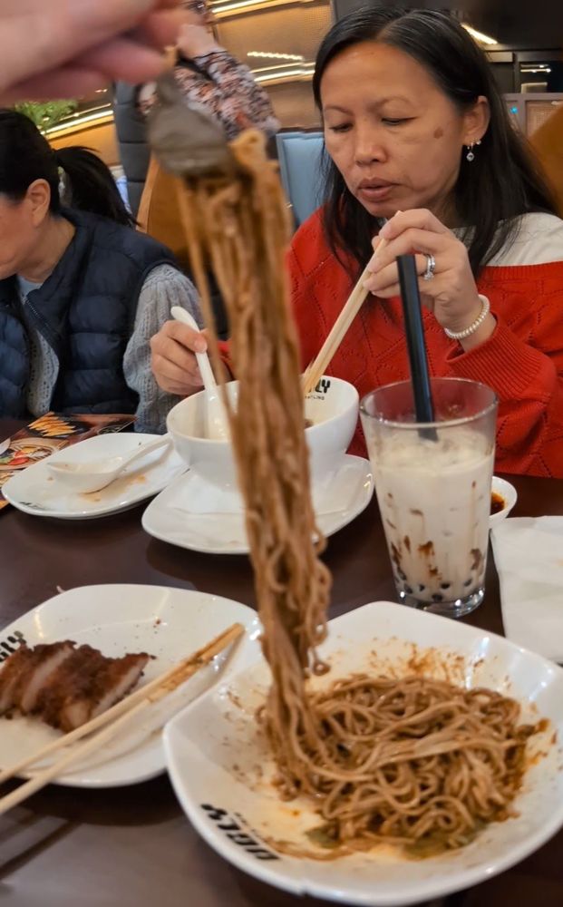 Food from Ugly Dumpling