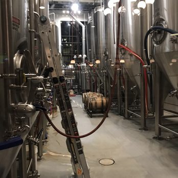 Pinthouse Pizza - Making their own IPAs - Brewpubs Near Me - Round Rock, Texas Pinthouse Pizza - Making their own IPAs - Brewpubs Near Me - Round Rock, Texas