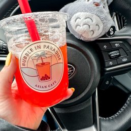 Strawberry bubble tea