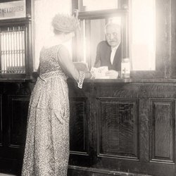 United States Government - Typical day at Healdsburg Post Office
