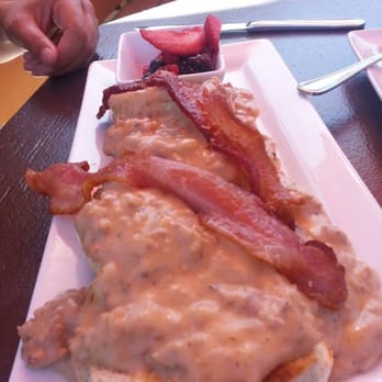 OHSO Brewery- Arcadia - Biscuits and beer gravy - Breweries Near Me - Phoenix, Arizona OHSO Brewery- Arcadia - Biscuits and beer gravy - Breweries Near Me - Phoenix, Arizona
