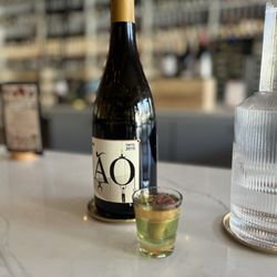 Neighborhood Vintner