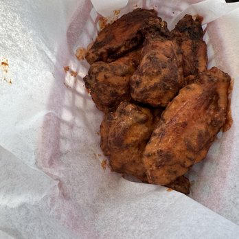 The Pig BBQ & Pub - Hot Wings - Barbeque Near Me - Winnemucca, Nevada