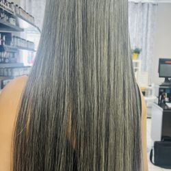 Sharp Design Hair Studio
