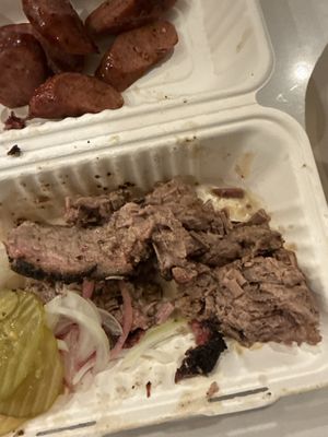 Smokin' Brew-B-Q by null