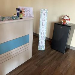 Facial & Massage Spa - Front Desk