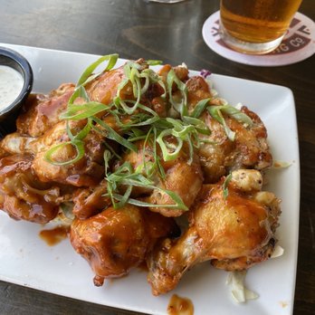 Kona Brewing - BBQ chicken wings. - Pubs Near Me - Honolulu, Hawaii Kona Brewing - BBQ chicken wings. - Pubs Near Me - Honolulu, Hawaii
