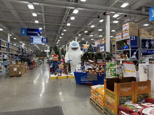 Lowe's Home Improvement by null